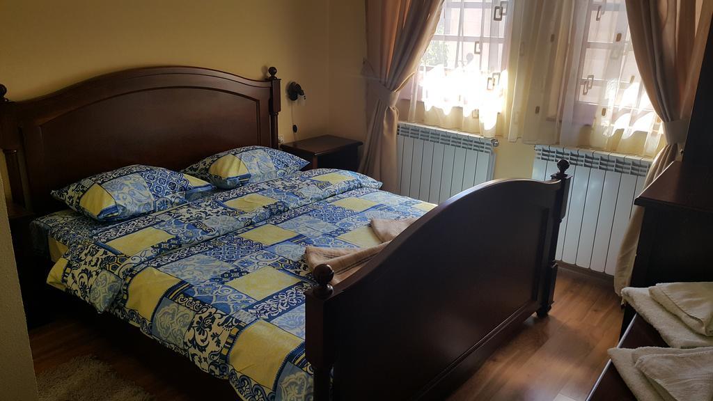 Guest House Maria Копривштиця Екстер'єр фото